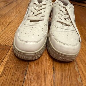 Nautica Women's Lace Up sneakers - Cream